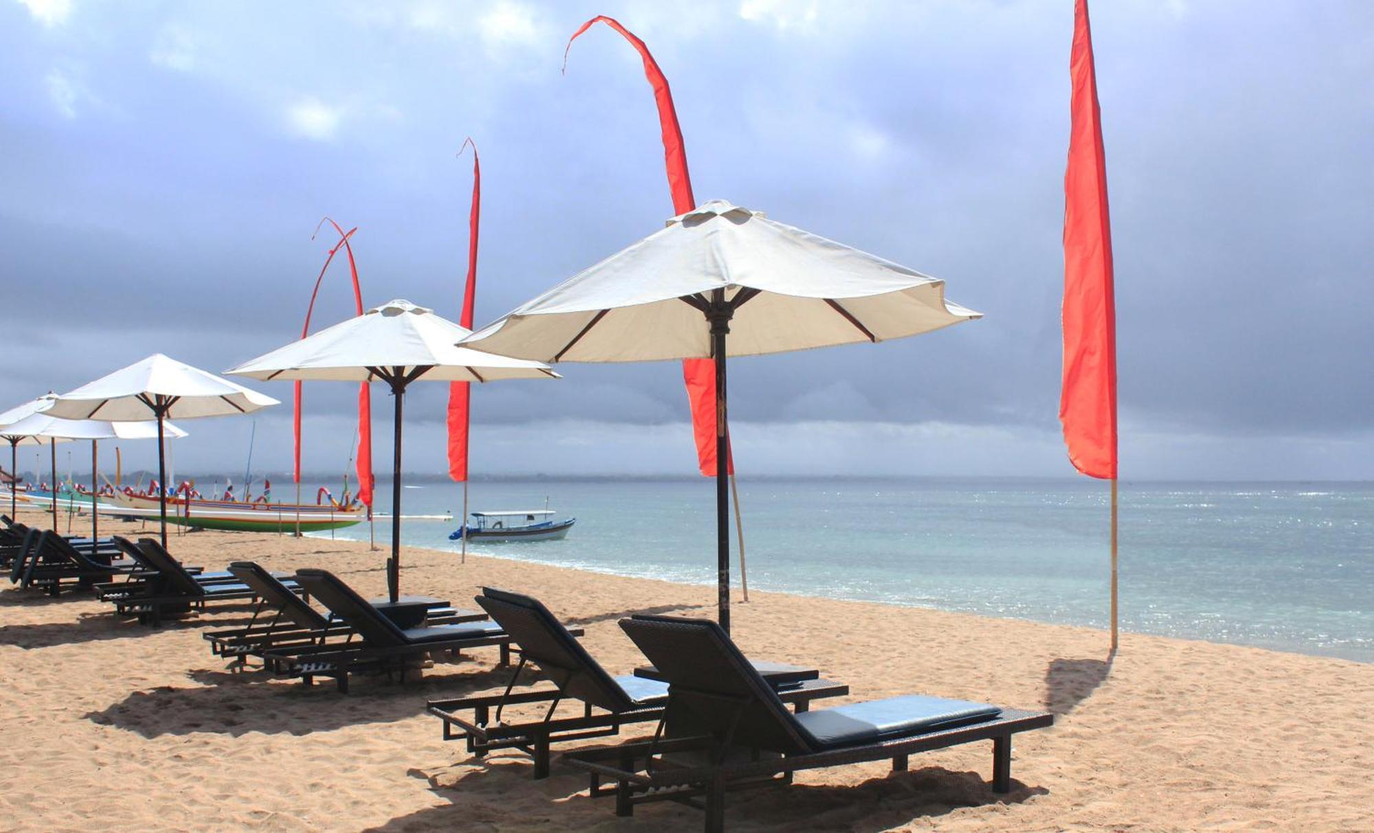 Besakih Beach Hotel Sanur Eksteriør billede
