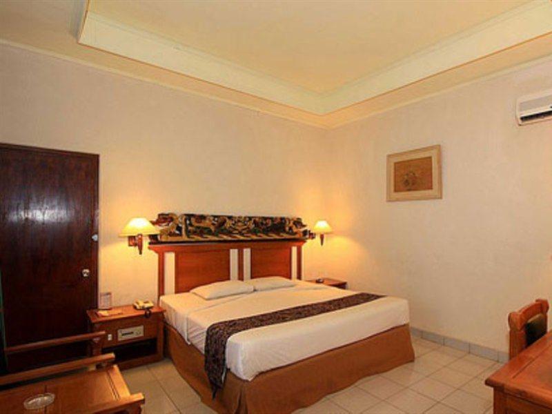 Besakih Beach Hotel Sanur Eksteriør billede