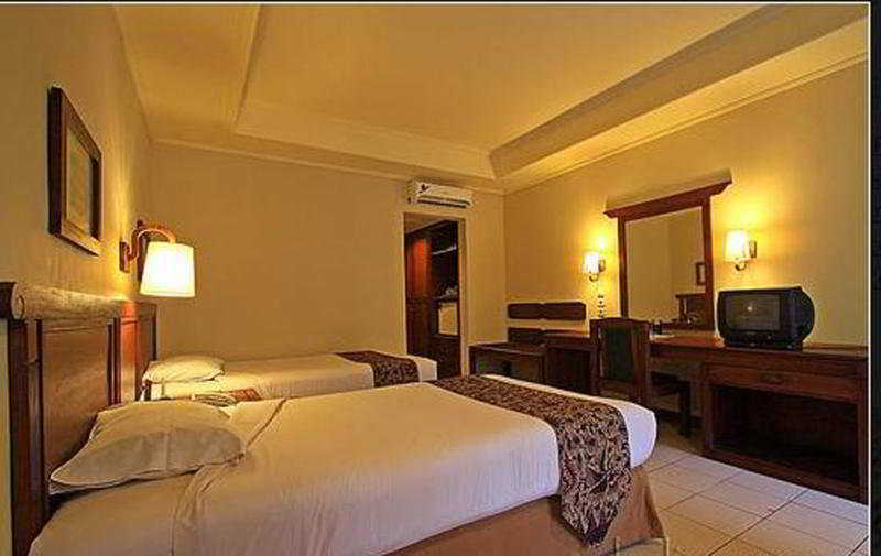 Besakih Beach Hotel Sanur Eksteriør billede