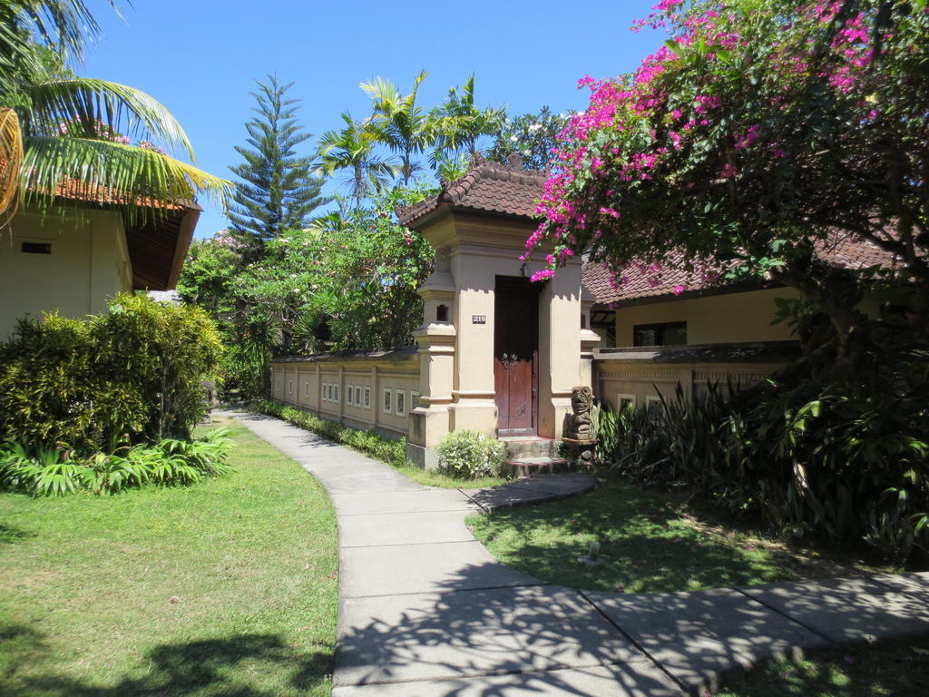 Besakih Beach Hotel Sanur Eksteriør billede