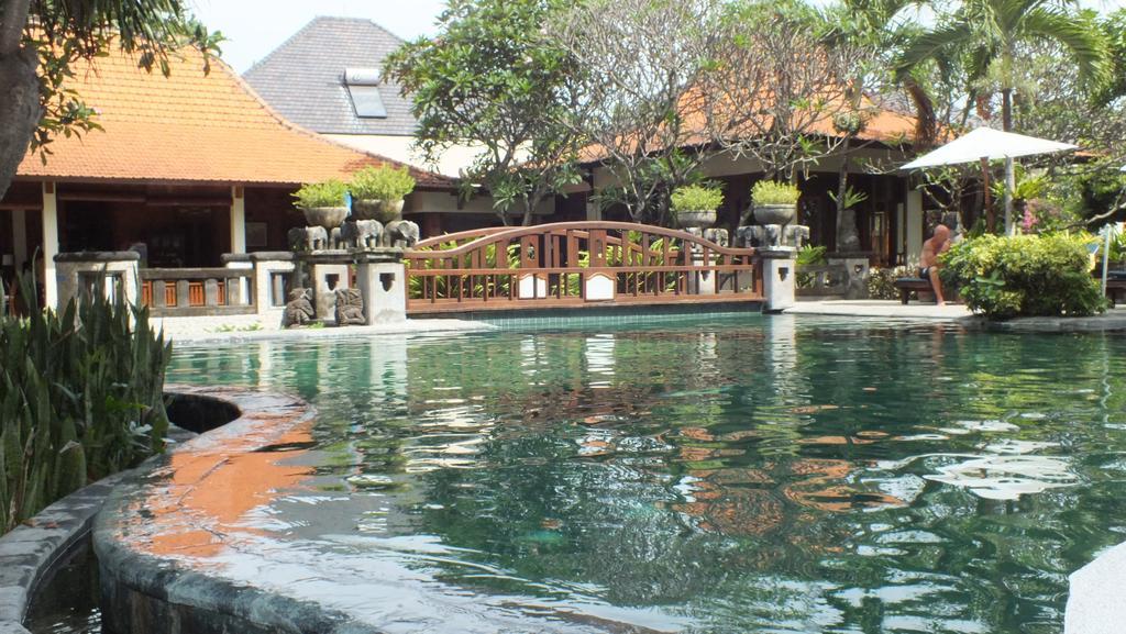 Besakih Beach Hotel Sanur Eksteriør billede